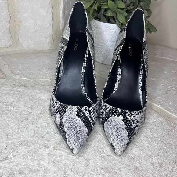 Aldo Snakeprint Pointed Toe scalloped Heels sz 11 - Picture 3 of 9